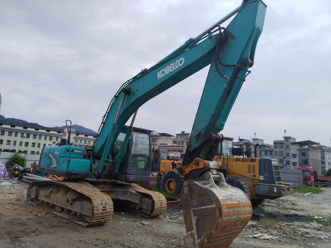 Kobelco Sk210 21Ton Used Amphibious Excavator Machine Good Condition with Original Hino Engine Pump Bearing Made in Japan