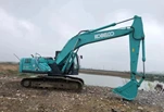 Kobelco SK200 20ton Crawl Excavator Machine Used with Original Design Engine Pump Motor and Core Gearbox Bearing Components